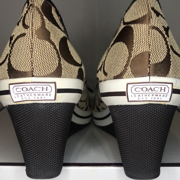 COACH | Diaz Signature Wedges - Picture 5 of 8